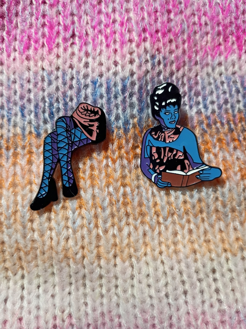 Beetlejuice Magicians Assistant Cut In Half Metal Lapel Pin Set Two Tim Burton